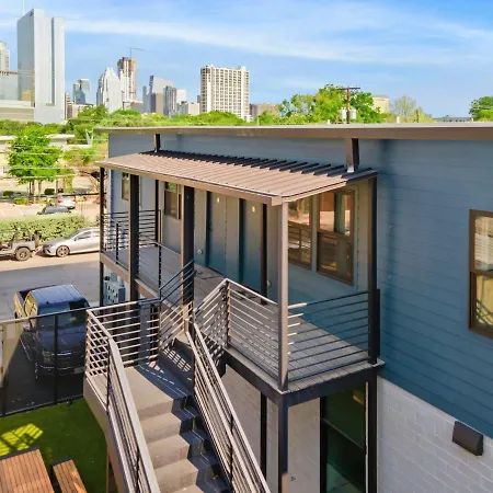 Modern Condo With Parking - A
